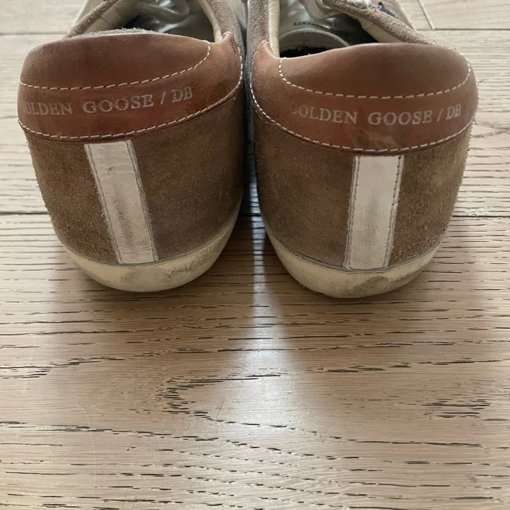 Golden Goose Sneakers - Picture 3 of 4